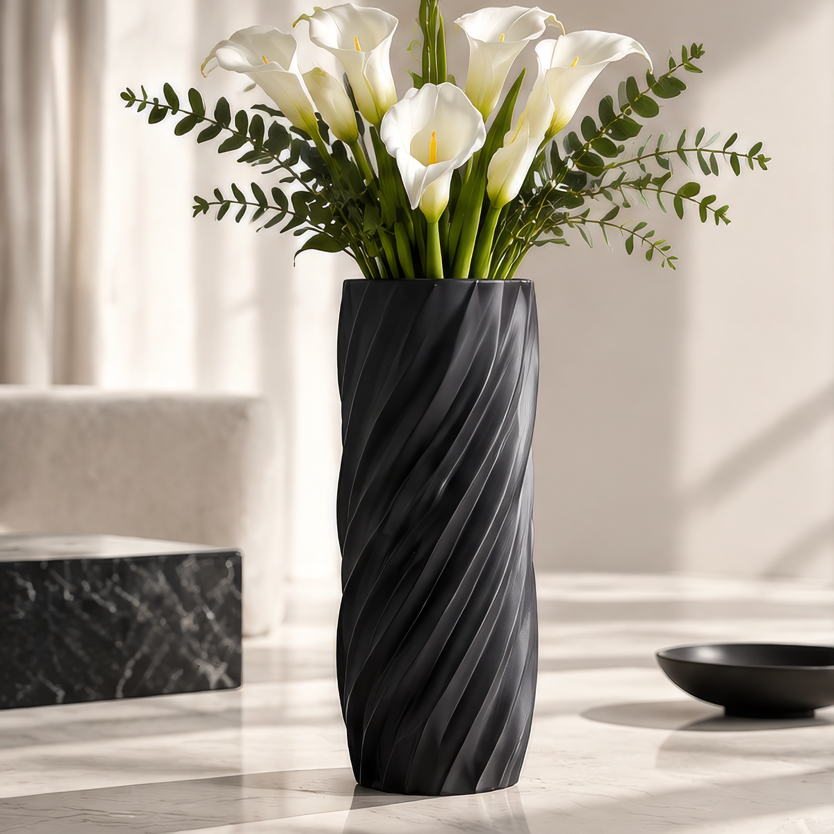 NEXAURAO® Midnight Spiral Column Vase